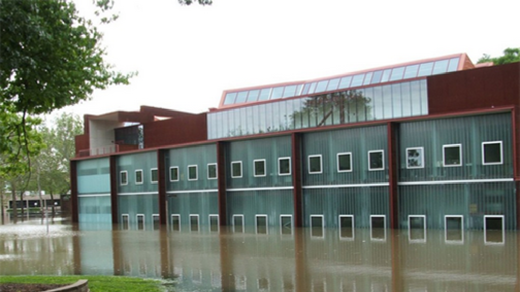 Exterior of UI Art Building during 2008 flood